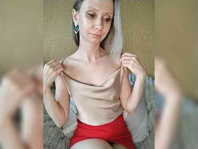 -Christina- webcam