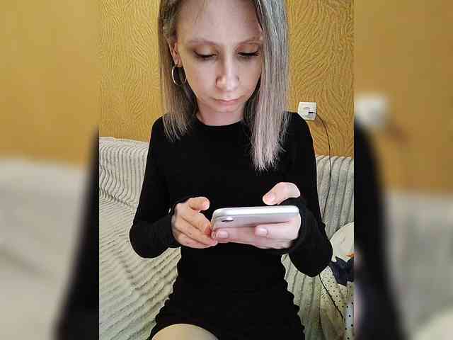 -Christina- webcam