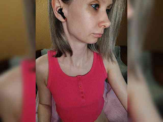 -Christina- webcam