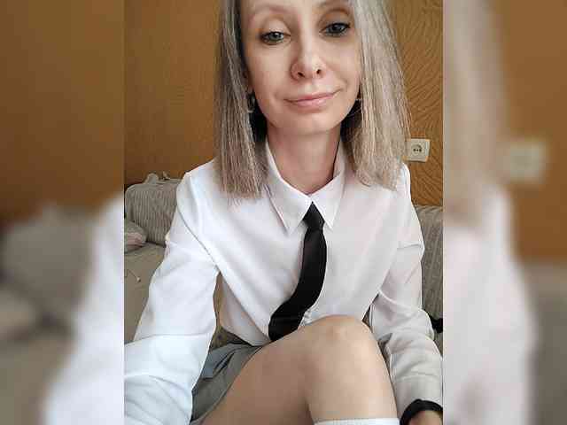 -Christina- webcam