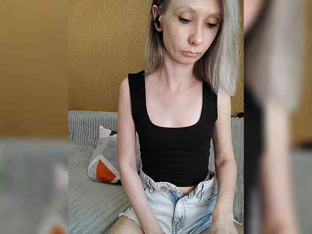 -Christina- webcam