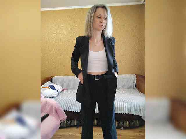 -Christina- webcam