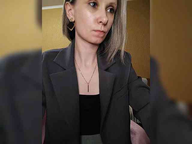 -Christina- webcam
