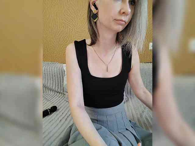 -Christina- webcam
