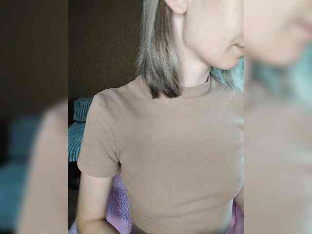 -Christina- webcam