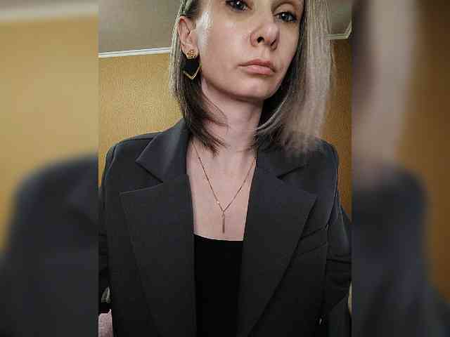 -Christina- webcam