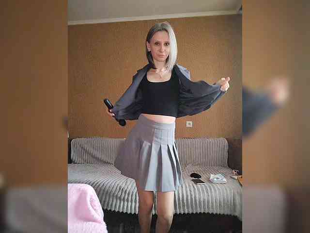 -Christina- webcam
