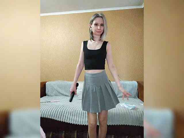 -Christina- webcam