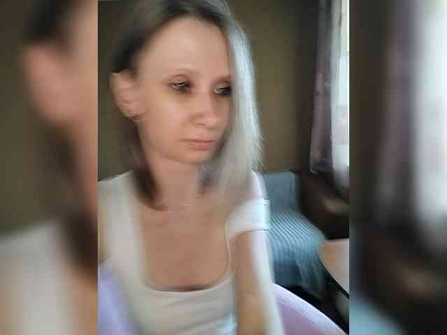 -Christina- webcam