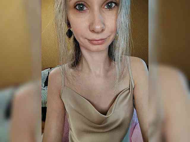 -christina-'s live room