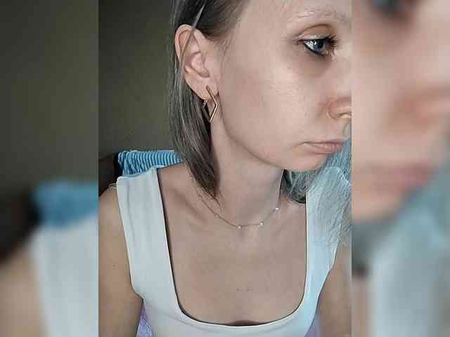 -Christina- webcam