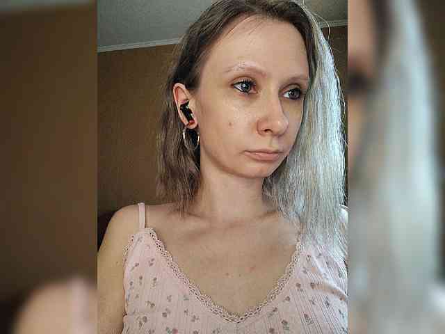-Christina- webcam