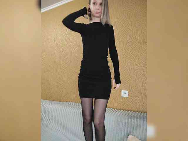 -Christina- webcam