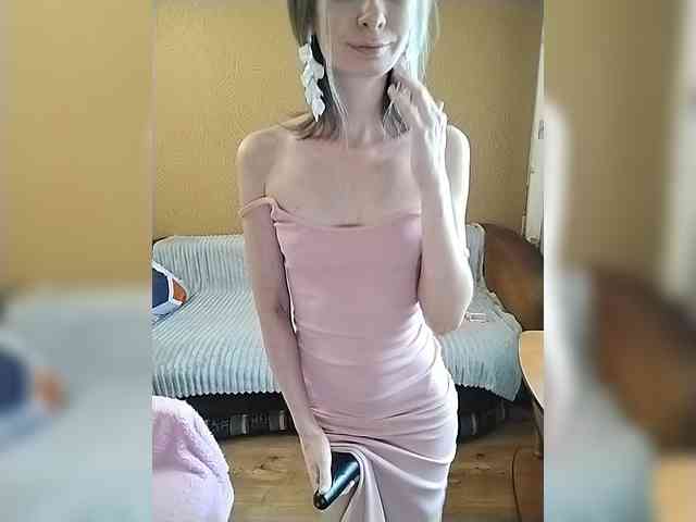 -Christina- webcam