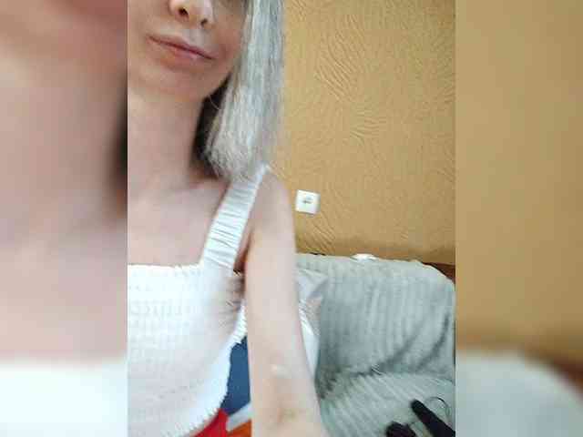 -Christina- webcam