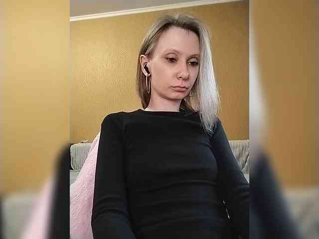 -Christina- webcam