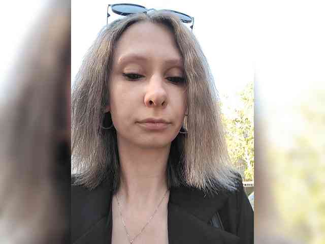 -Christina- webcam