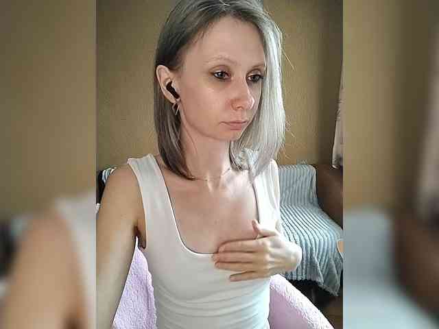 -Christina- webcam