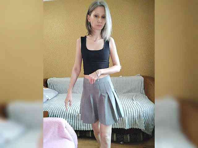 -Christina- webcam