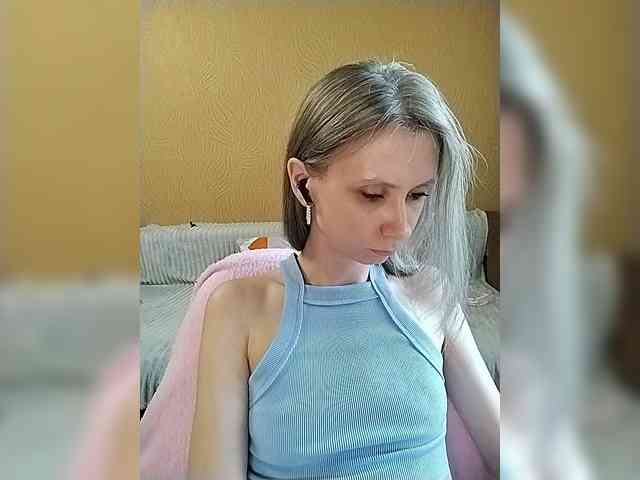 -Christina- webcam
