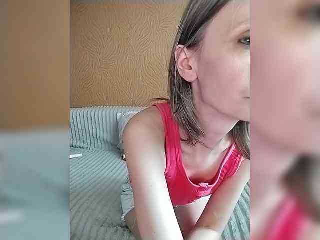 -Christina- webcam