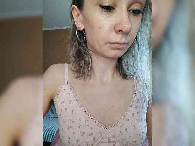 -Christina- webcam
