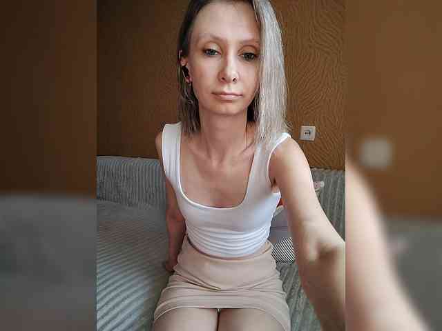 -Christina- webcam
