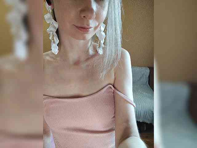 -Christina- webcam