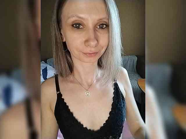 -Christina- webcam