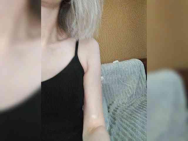 -Christina- webcam