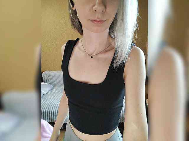 -Christina- webcam