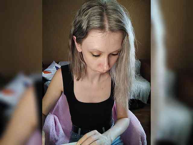 -Christina- webcam