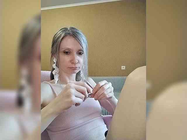 -Christina- webcam