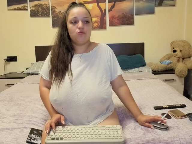 adellineee live webcam show