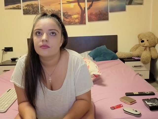 adellineee live cam on BongaCams