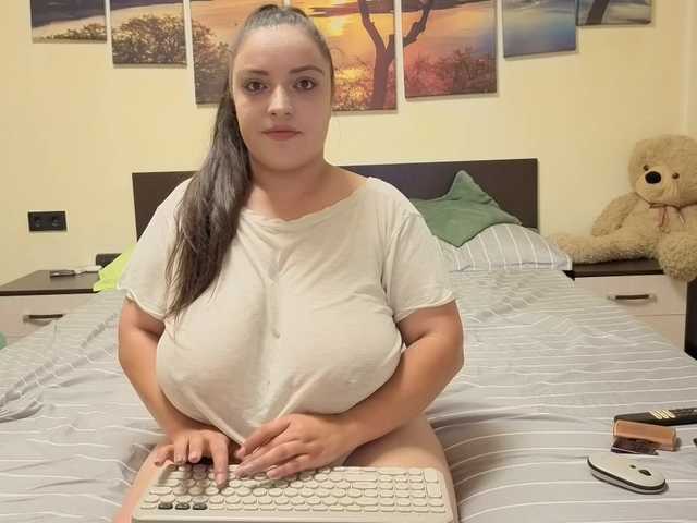 adellineee online