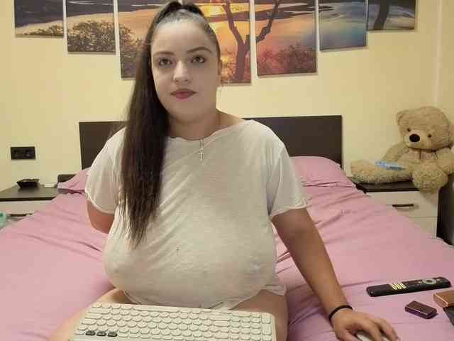 adellineee webcam