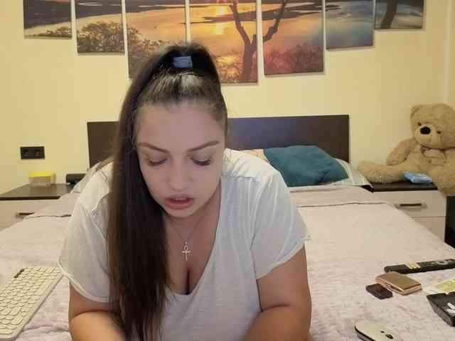adellineee webcam