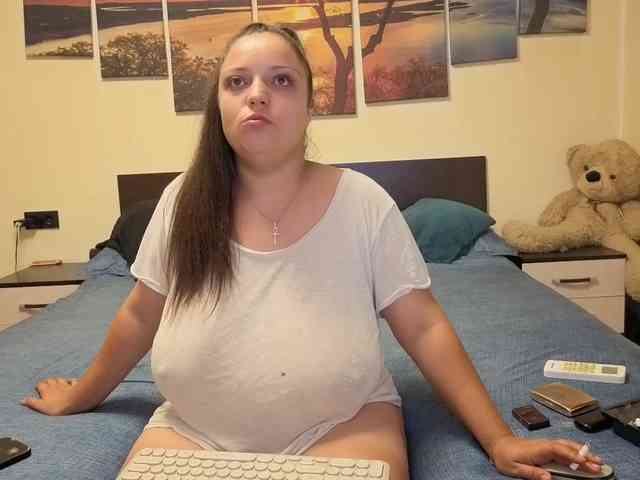 adellineee webcam