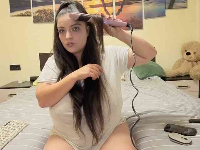 adellineee webcam