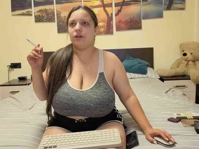 adellineee webcam