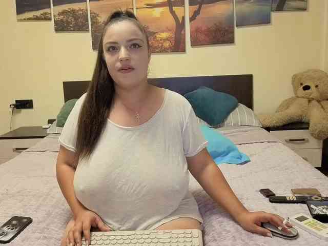 adellineee webcam