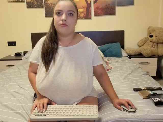 adellineee webcam