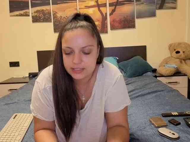 adellineee webcam