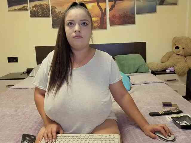 adellineee webcam