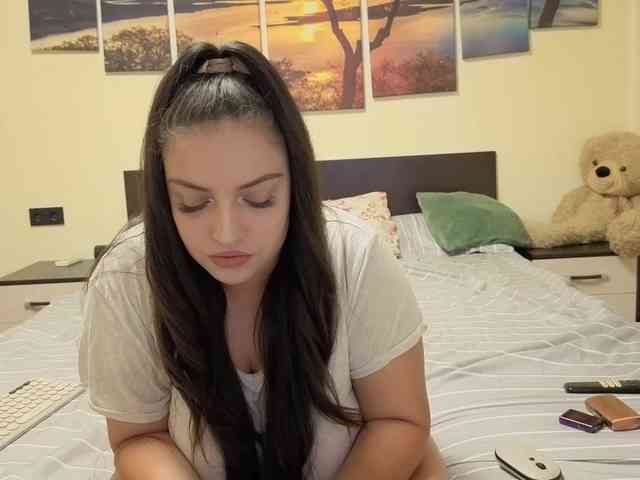 adellineee webcam