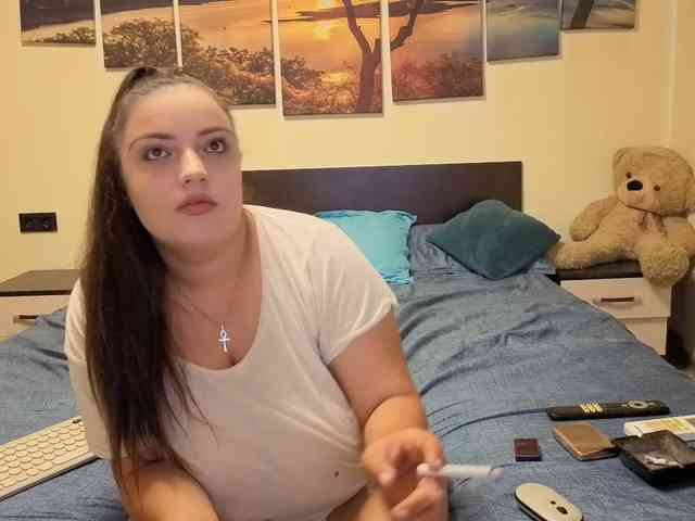 adellineee webcam