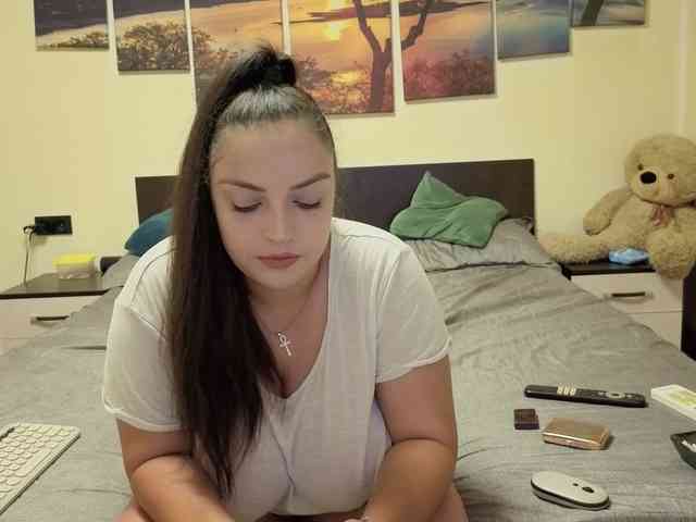 adellineee webcam