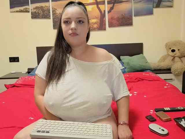adellineee webcam