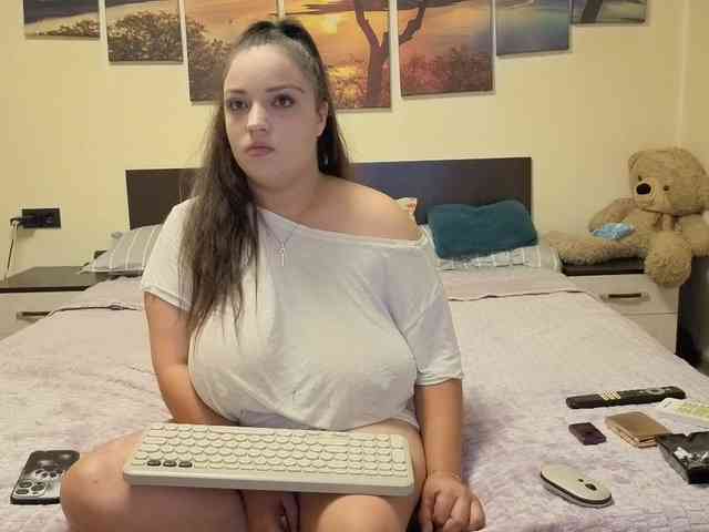 adellineee webcam